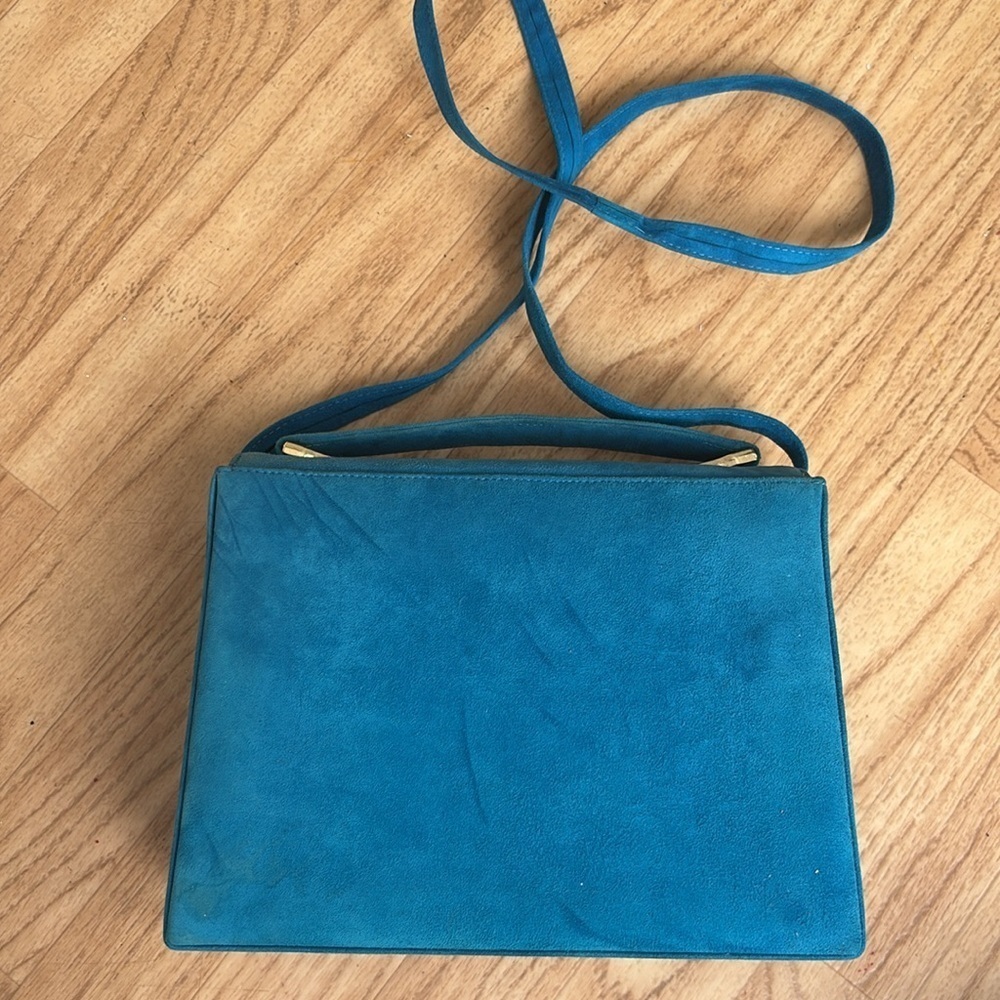 PEGABO Classic blue vintage suede square purse - Picture 2 of 9